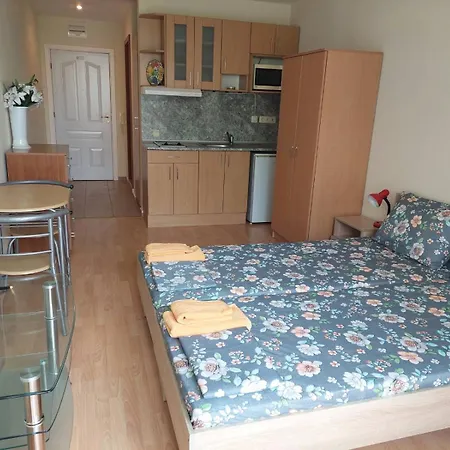 99 Nessebar Noks Club Apartment *